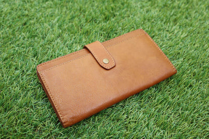 Ellington Leather Eleanor Wallet-Bags > Handbag > Leather-Mission Mercantile-Maple-Mission Mercantile Leather Goods