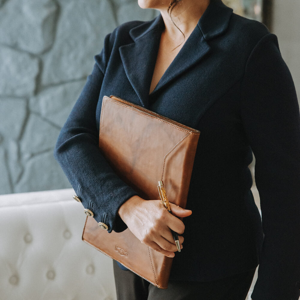 Benjamin Leather PadfolioAccessories > Office & Tech > LeatherHickoryMission Mercantile Leather Goods