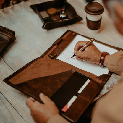 Benjamin Leather PadfolioAccessories > Office & Tech > LeatherHickoryMission Mercantile Leather Goods